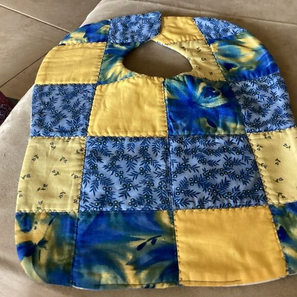 NWT. Hand Crafted Quilted Reversible Baby Bib - Picture 1 of 6